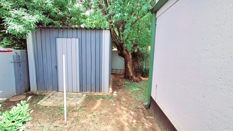 3 Bedroom Property for Sale in Vaalpark Free State